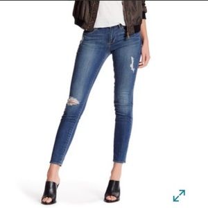 Articles of Society “Sarah” Distressed Jeans